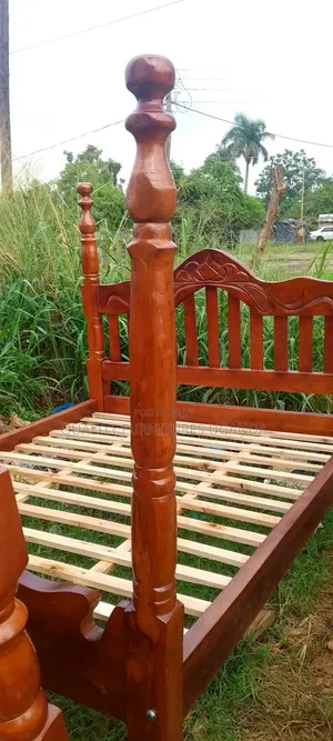 5*6 Brown Colored Netpoles Bed
