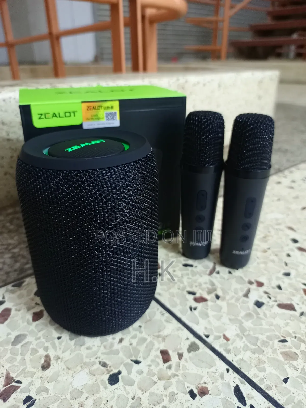 Zealot Portable Wireless Bluetooth Speaker.