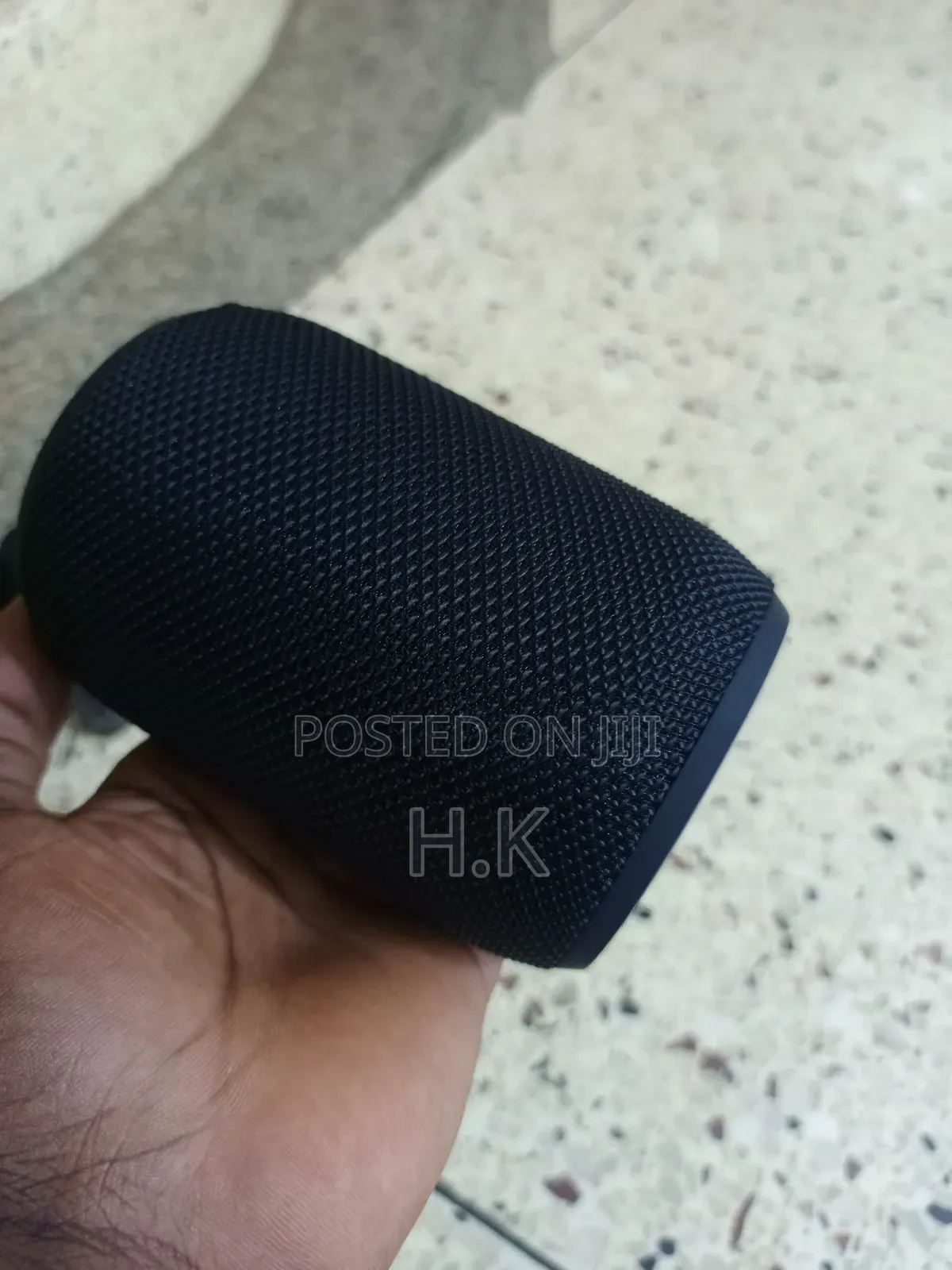Zealot Portable Wireless Bluetooth Speaker.