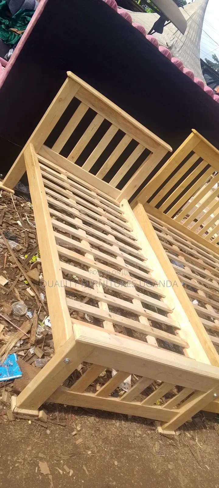 Spindle 3*6 Bed