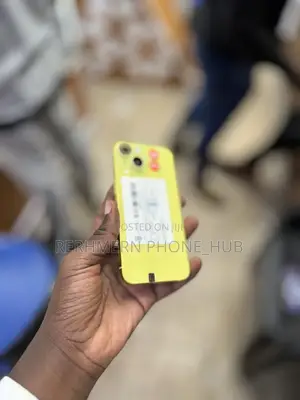 New Apple iPhone 14 128 GB Yellow