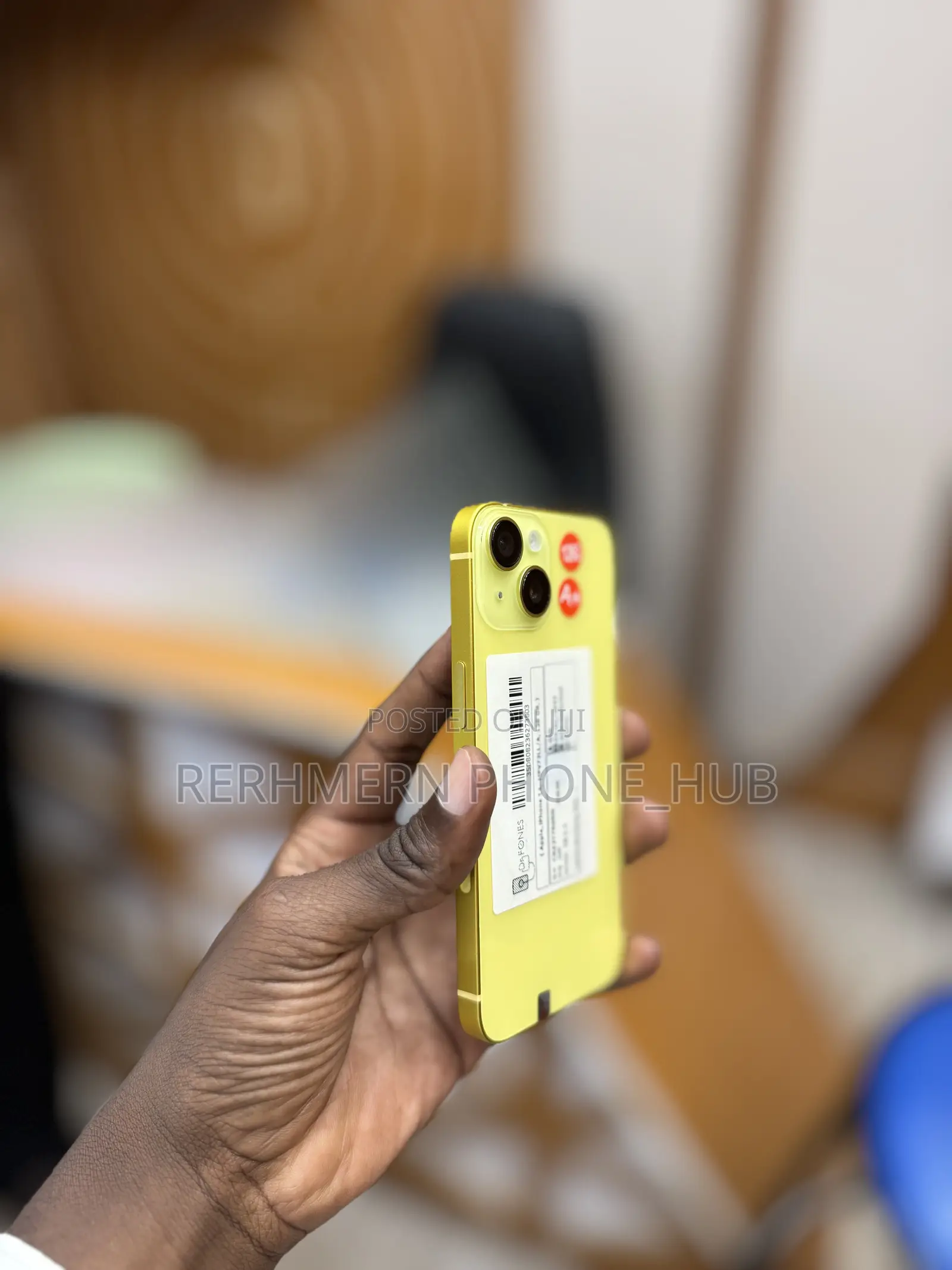 New Apple iPhone 14 128 GB Yellow
