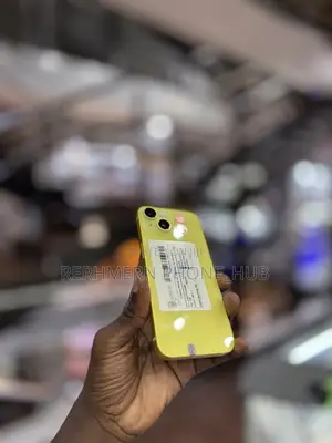 New Apple iPhone 14 128 GB Yellow