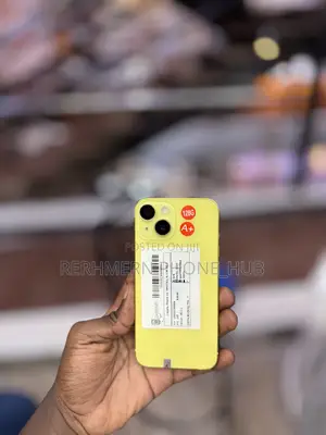 New Apple iPhone 14 128 GB Yellow