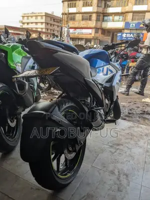 New Suzuki Sport 2021 Blue