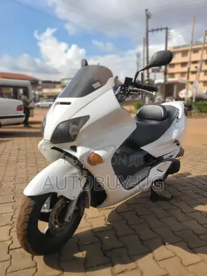 Honda Forza 2017 White