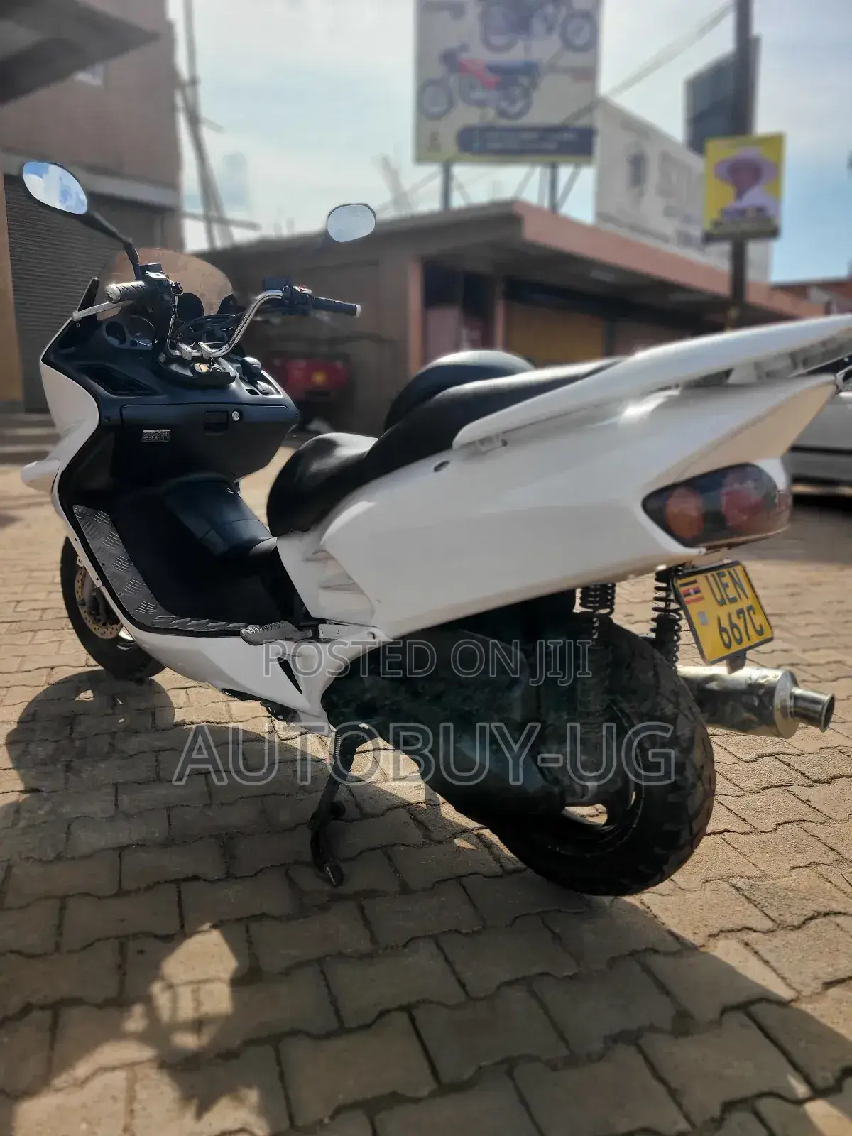 Honda Forza 2017 White