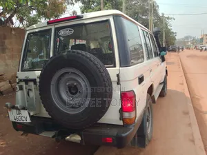 Toyota Land Cruiser 3.3 Diesel 4WD 2021 White