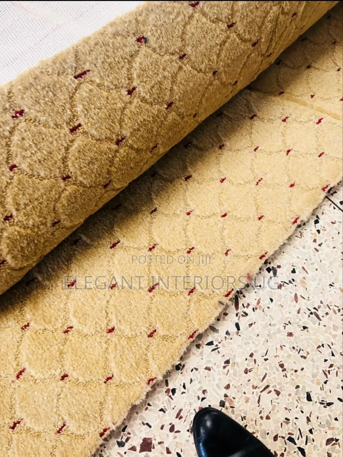 Quality Dotted Office and Home Use Carpets Per Square Meter