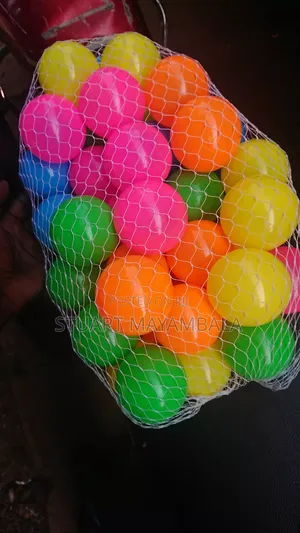 Playing Balls