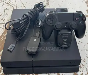 Sony Ps4 With 1 Game Pad