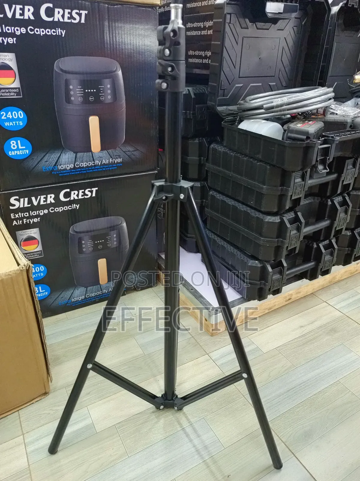 Adjustable Tripod Stand.