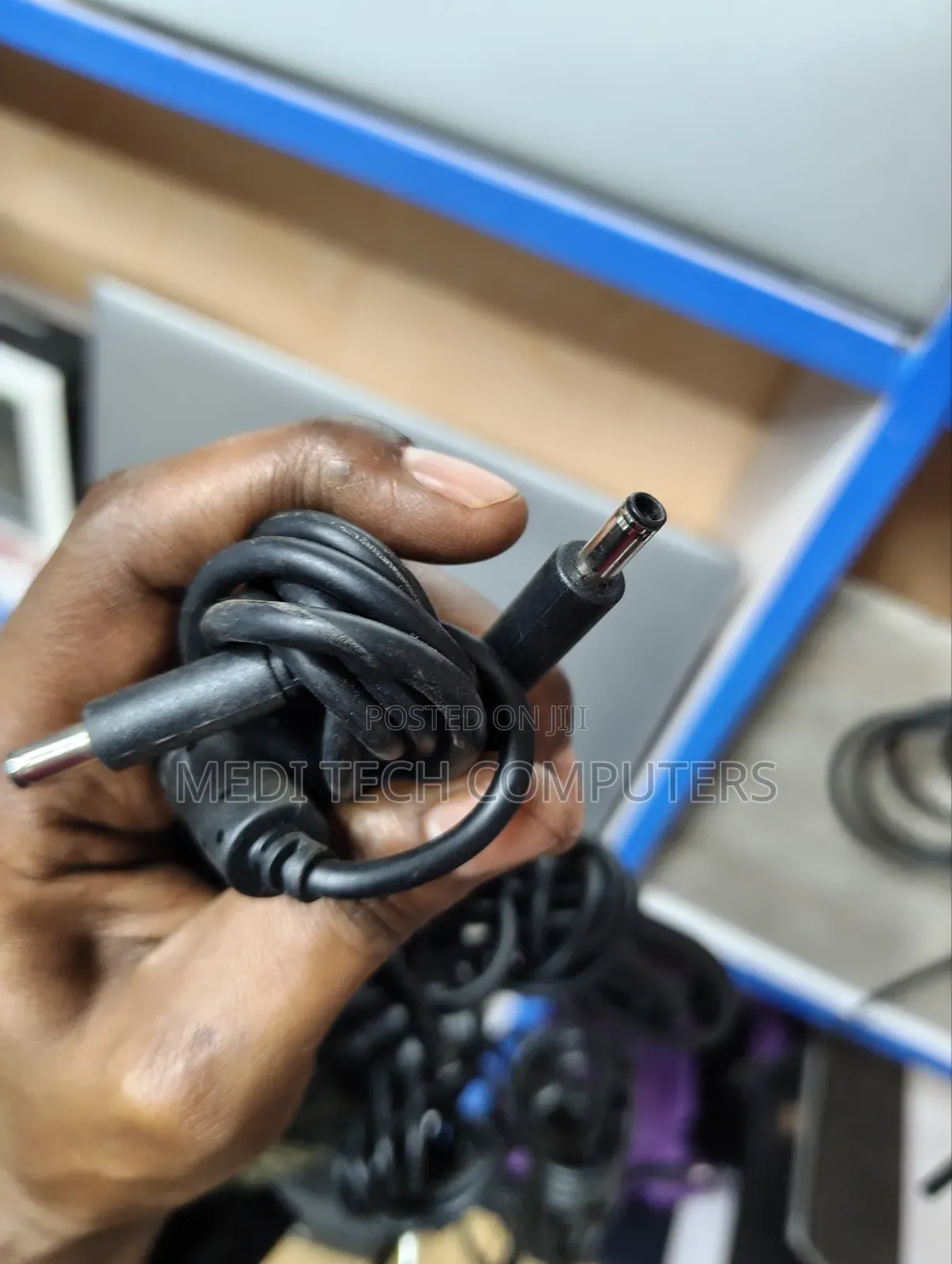Dell Small Pin Adapter