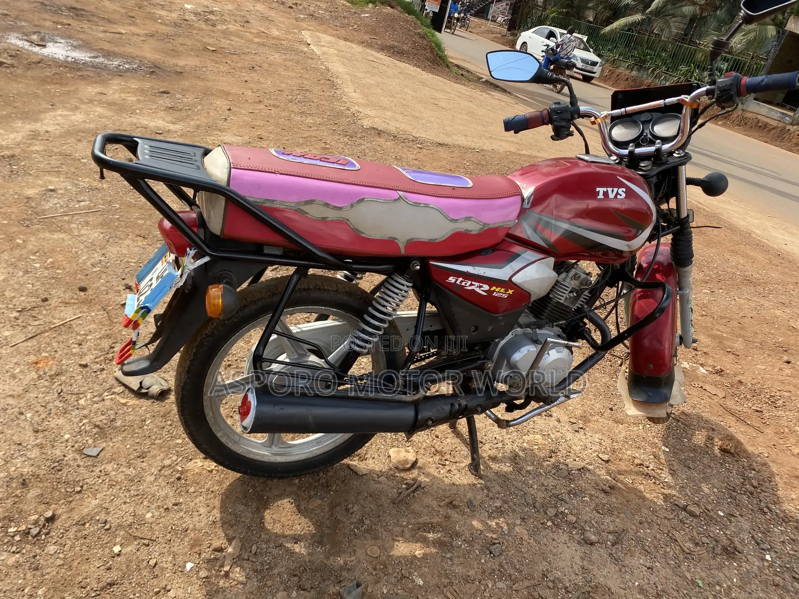 TVS HLX 125 2022 Red