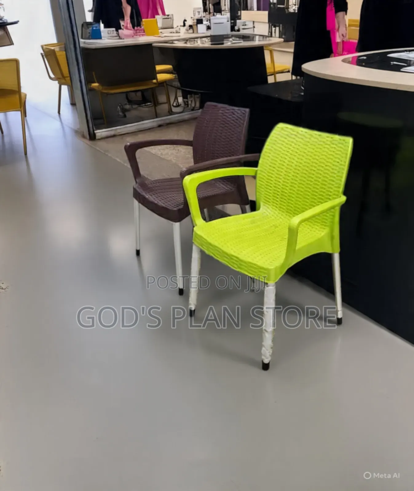 Form Plastic Chairs Plastic Chairs
