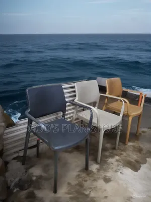 Bow Legs Plastic Chairs Plastic Chairs