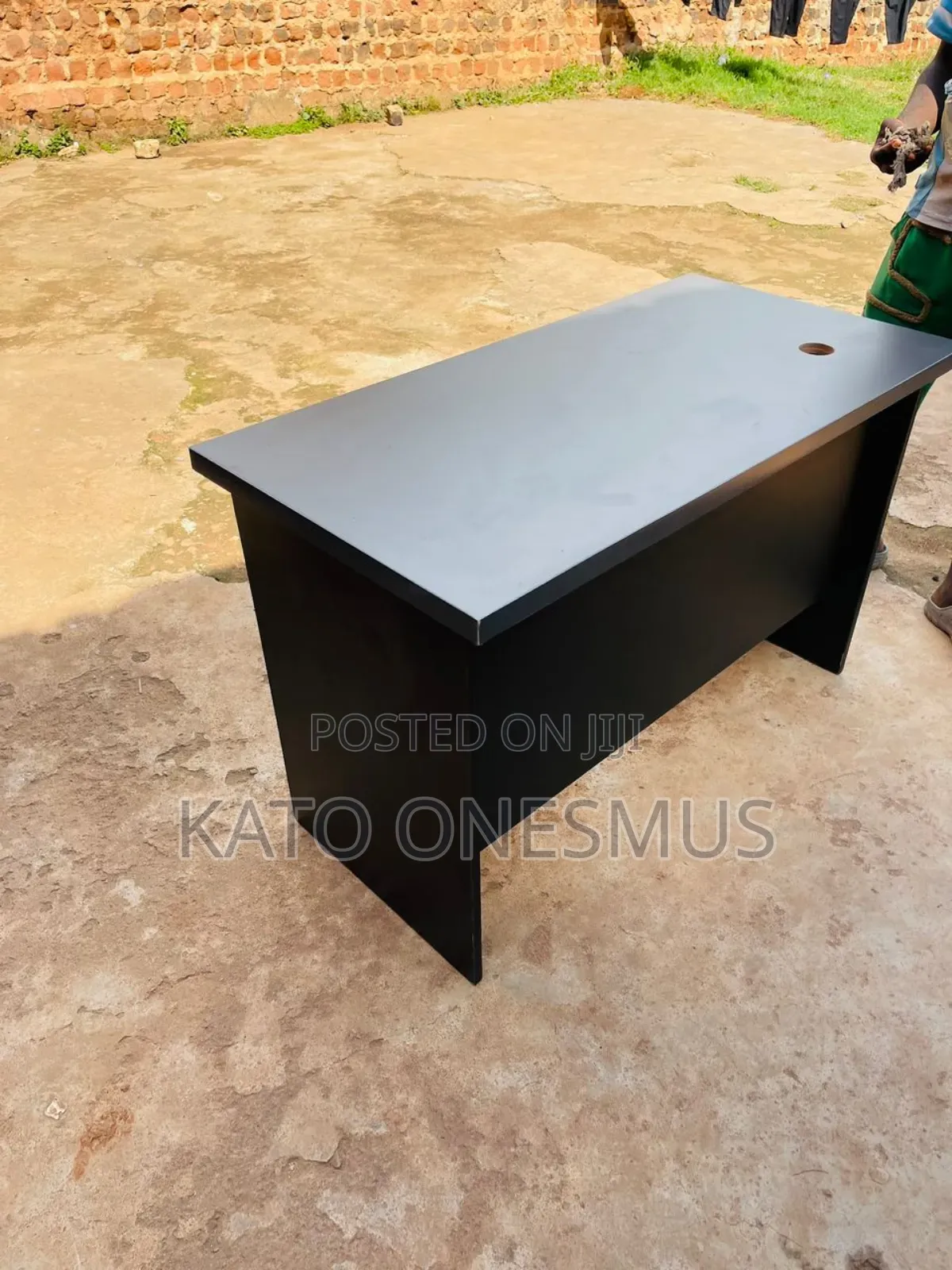 Offce Desks