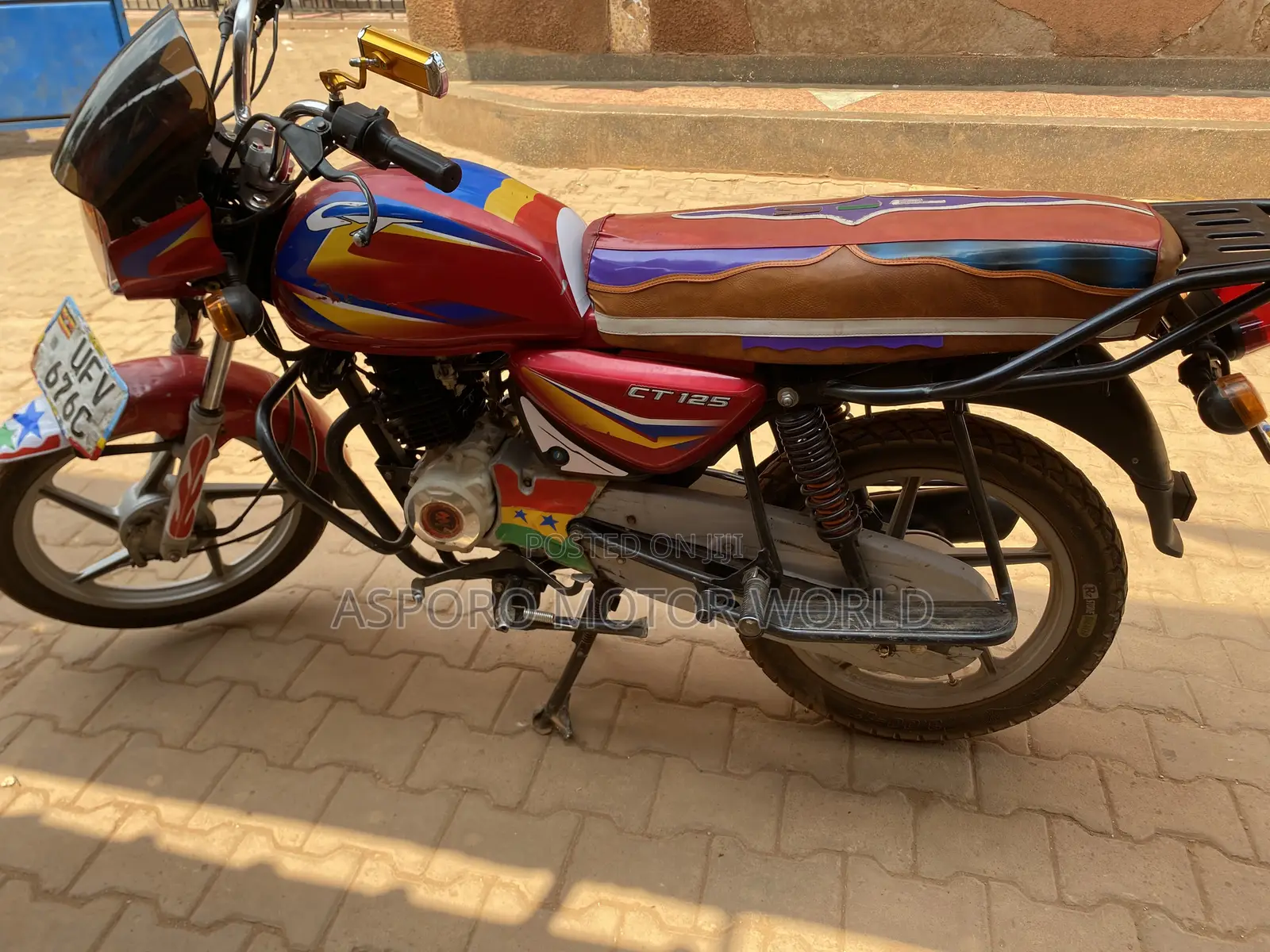 Bajaj CT 125X 2023 Red