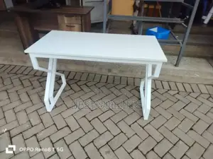 Metallic Office Table/Office Table/Reading Desk/Offices Tables025