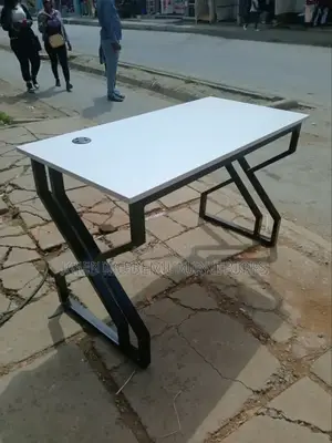 Metallic Office Table/Office Table/Reading Desk/Offices Tables024