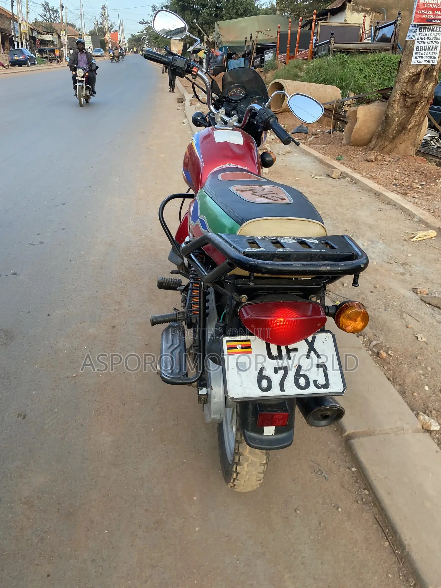 Bajaj CT 125X 2023 Red