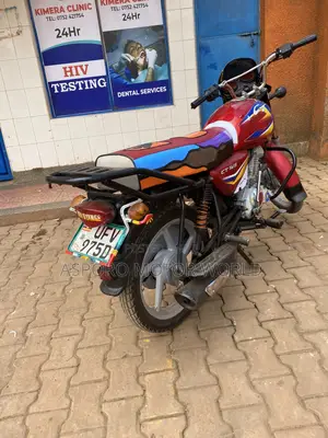 Bajaj CT 125X 2023 Red