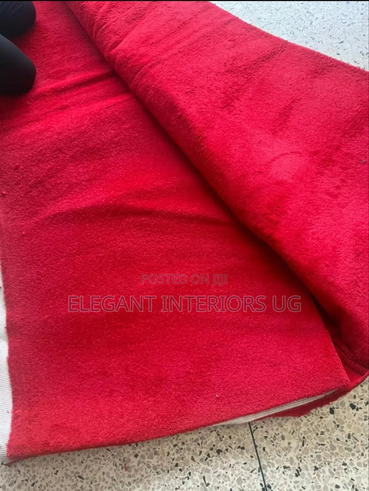 Plain Hot Red Carpets Per Square Meter Used in Homes and Saloons