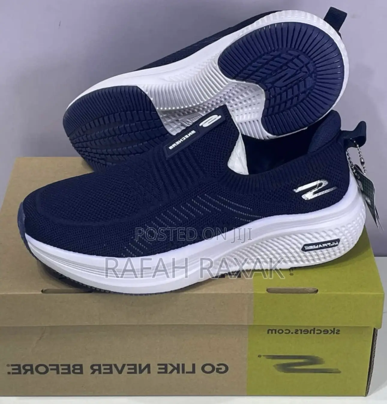 New Classic Blue Skechers Ultralight Slip-ins Walking Sneakers