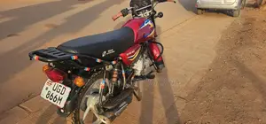 Bajaj CT 125X 2024 Red