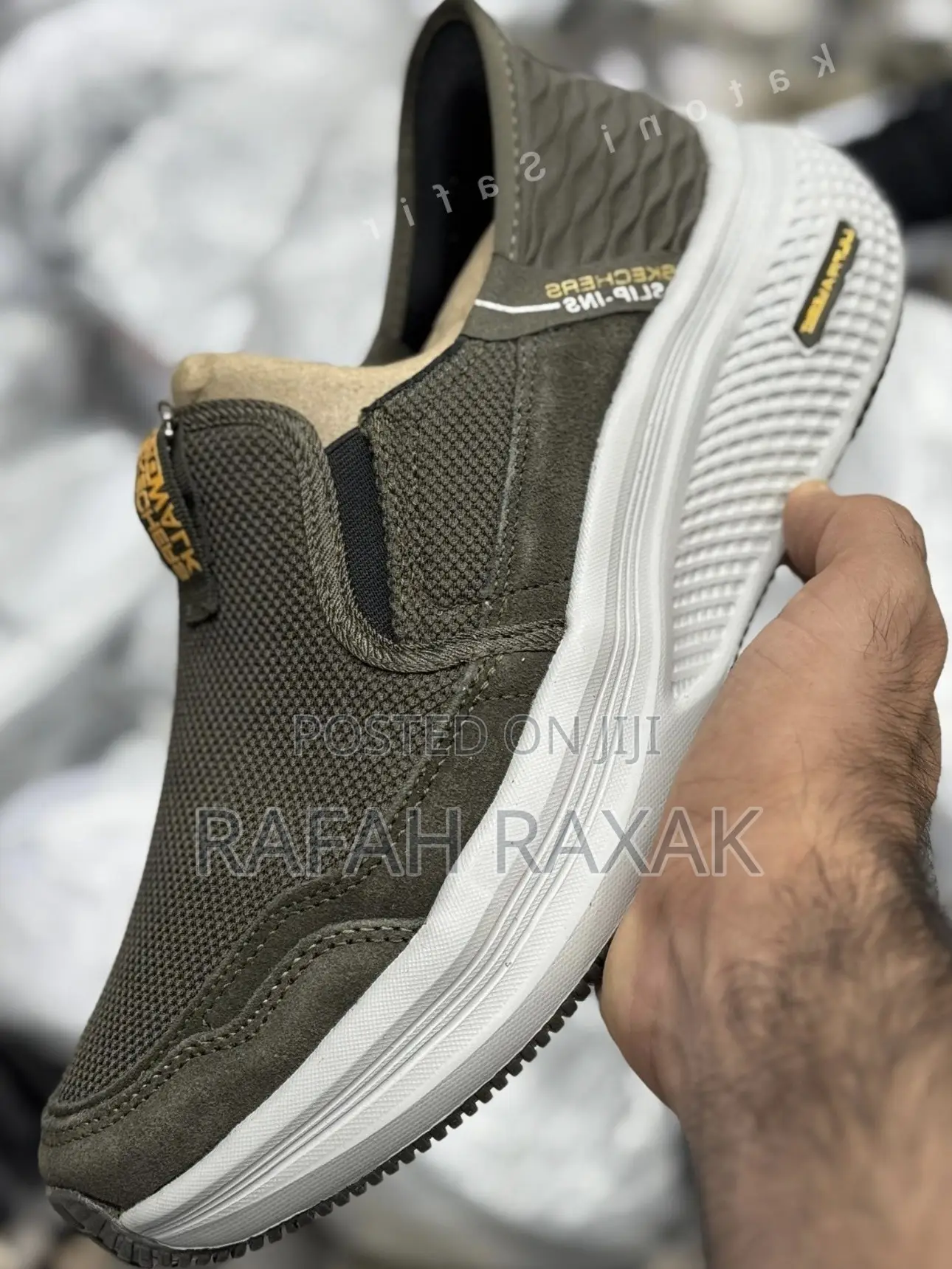 Men’S Classic Skechers Go Walk Slip-ins Outdoor Walking Sneakers