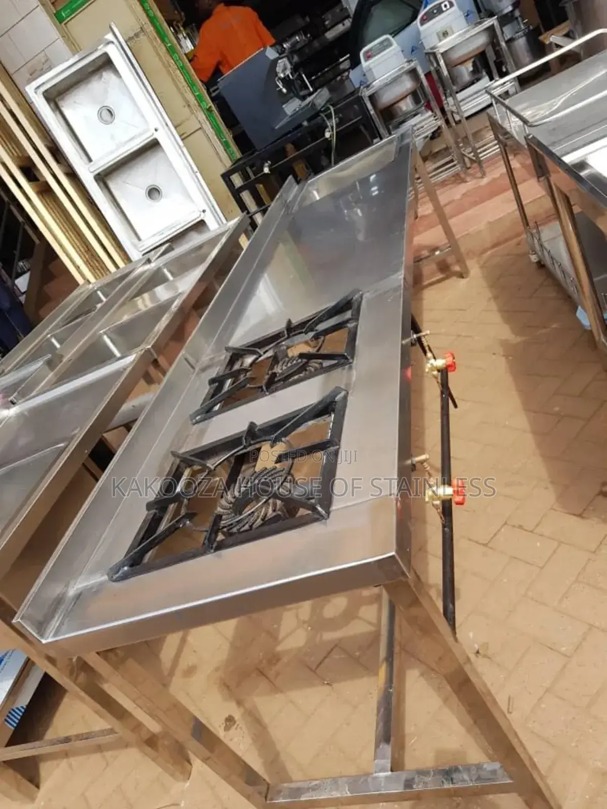 Gass Burner With Commercial Sink
