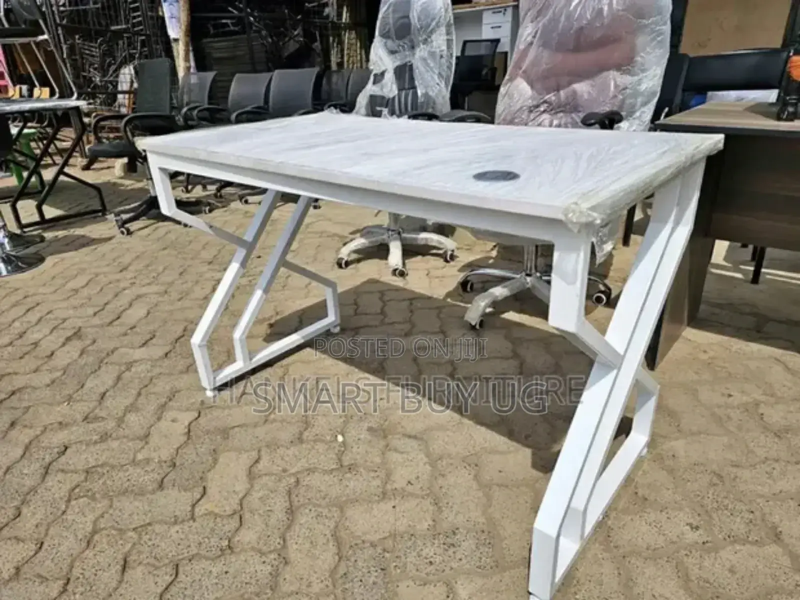 Metallic Office Table/Office Table/Reading Desk/Offices Tables047