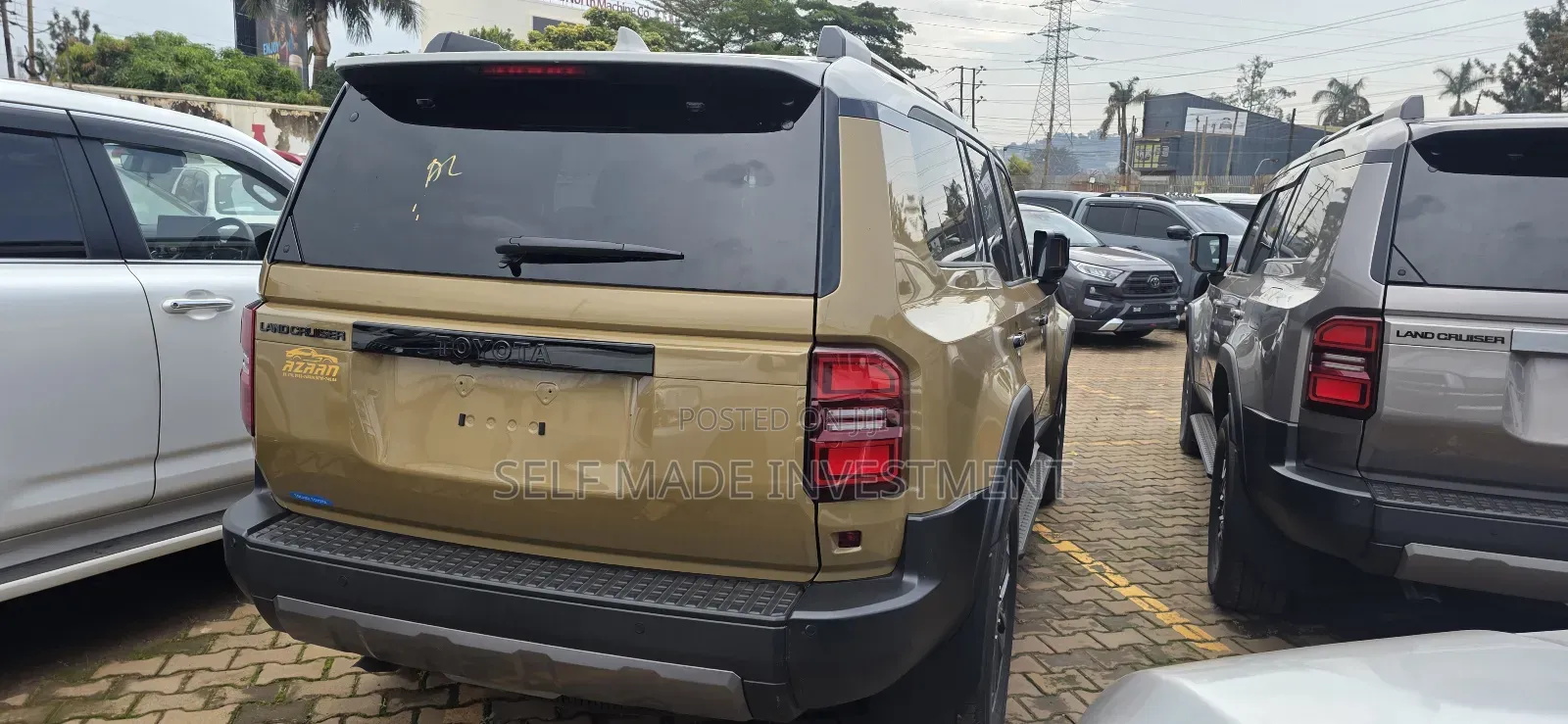 New Toyota Land Cruiser 2025 Gold
