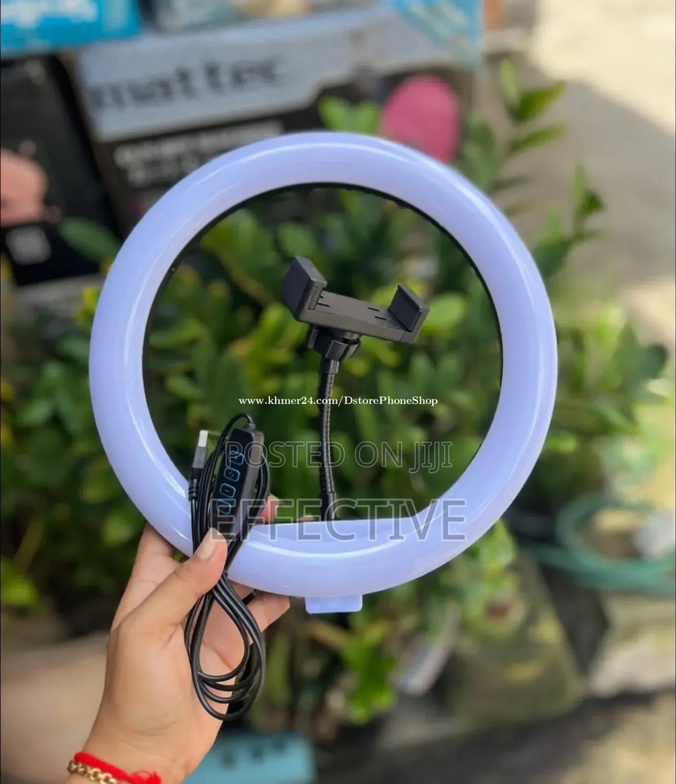 10" Ring Fill Light.
