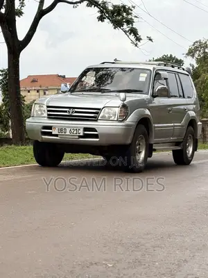 Toyota Land Cruiser Prado 3.0 TD 2000 Silver