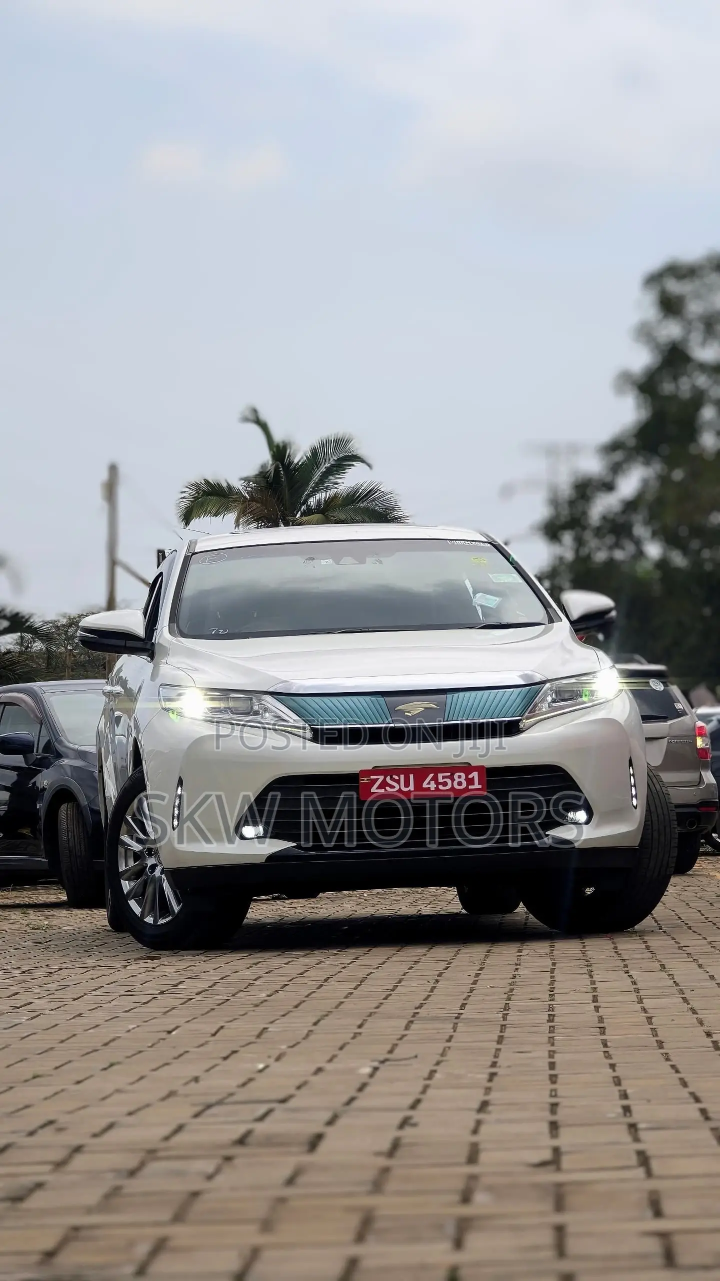 Toyota Harrier 2017 White