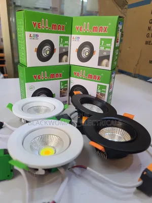 7w Vellmax Spotlights Are 3n1 , Changing Warm, White, and Warmwhite