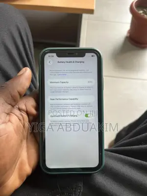 Apple iPhone 11 64 GB Purple