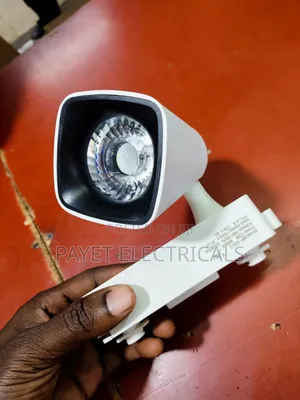 13watts Track Light White Body White Colour