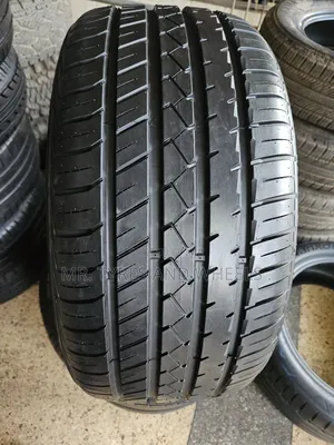 255 40 Zr18 Lionhart Tires Very Gd Type Only One Piece We Have.