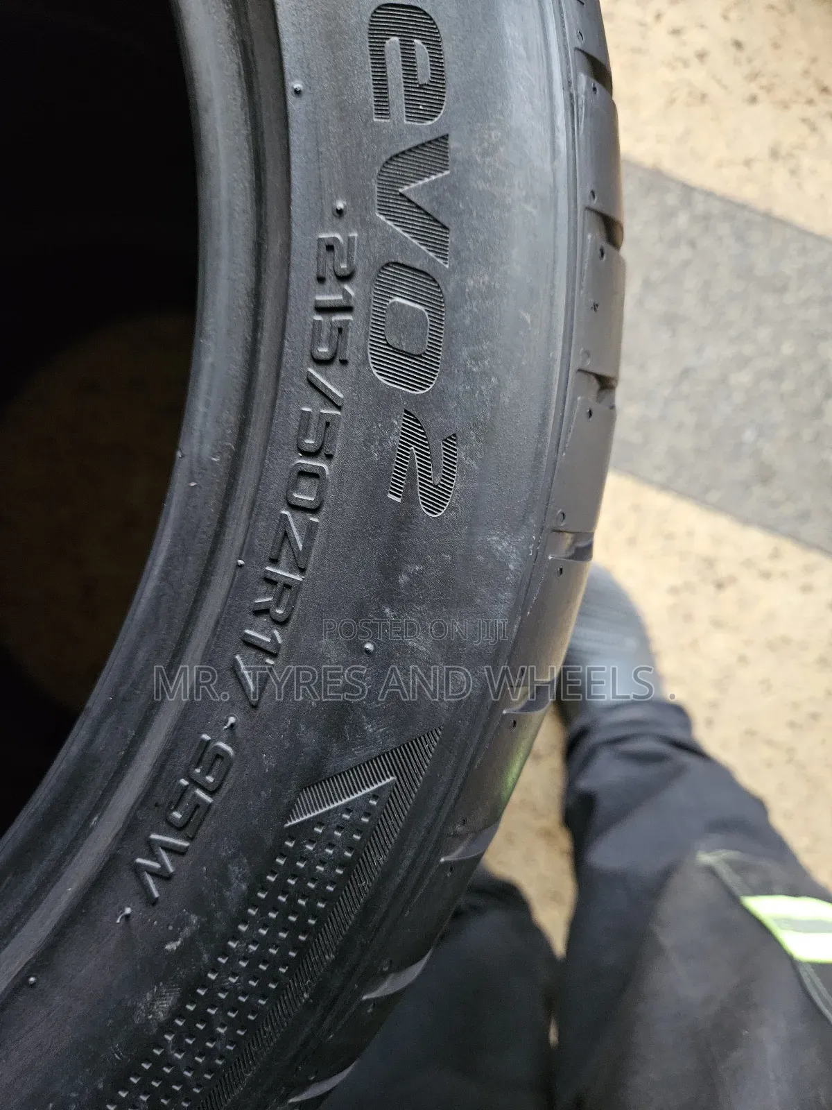 215 50 Zr17 Hancock Tires Extra Load Korea Made.