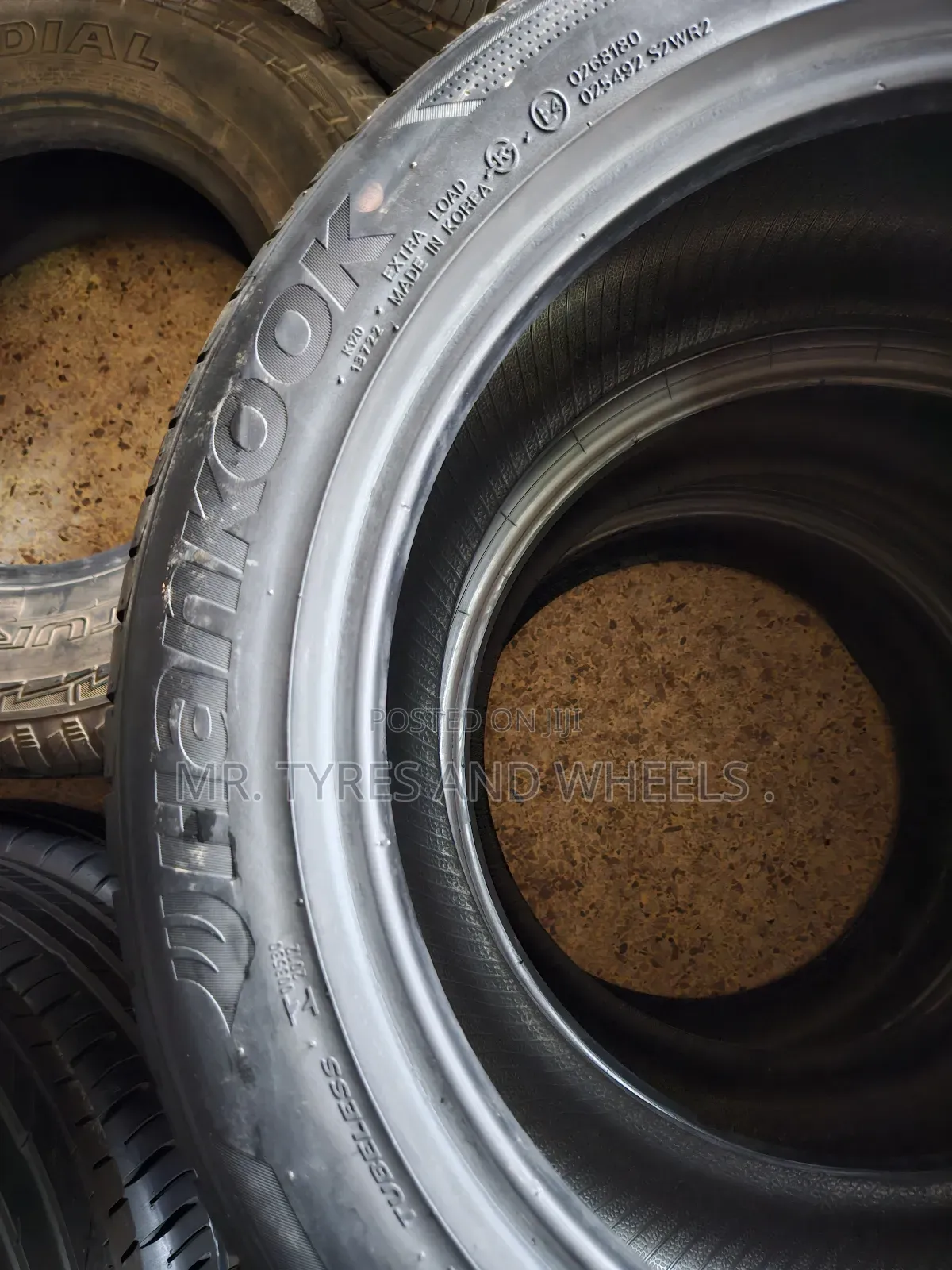 215 50 Zr17 Hancock Tires Extra Load Korea Made.
