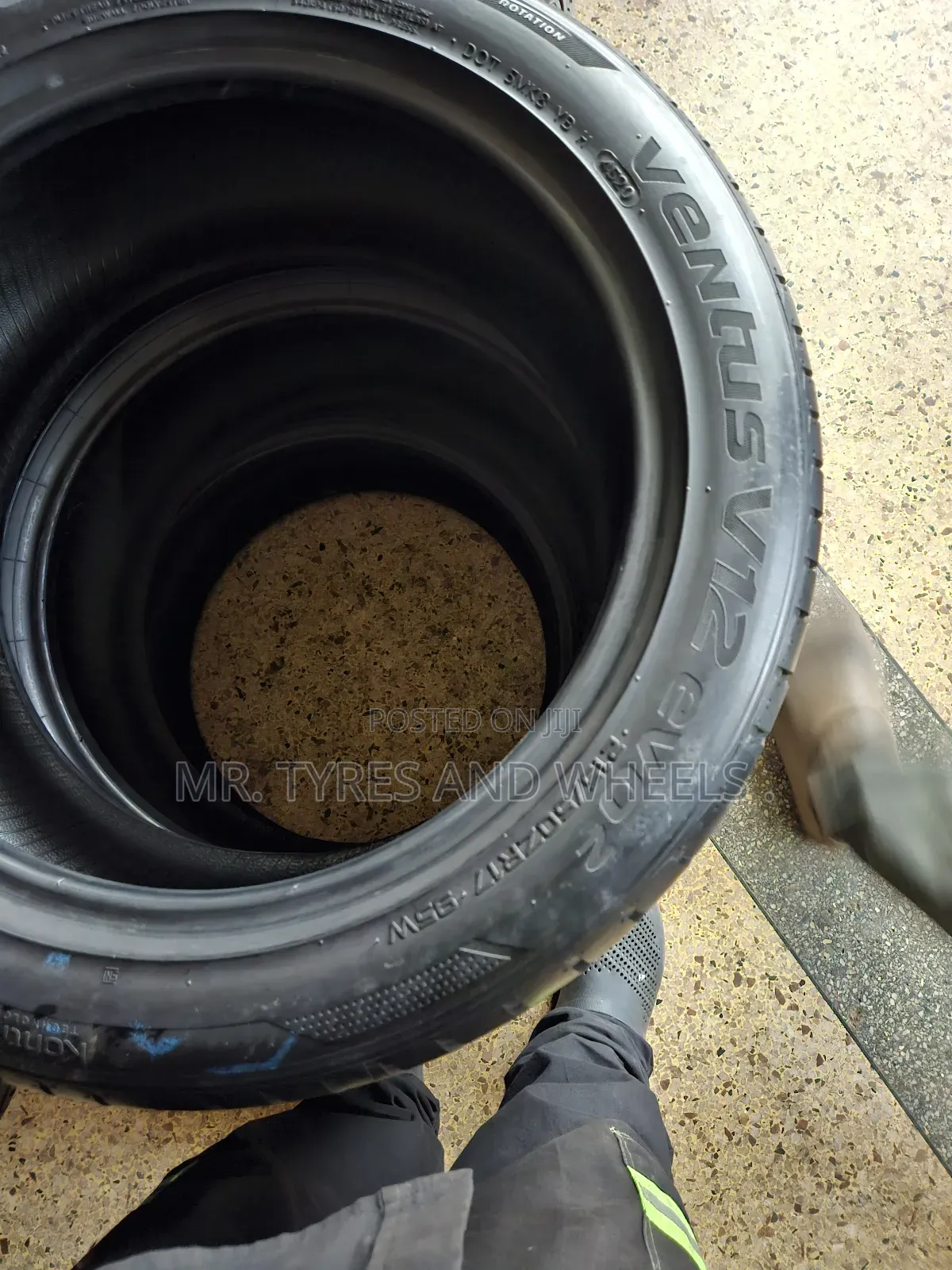 215 50 Zr17 Hancock Tires Extra Load Korea Made.