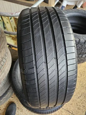 215 50 R17 Michelin Tire 4rm Japan but It Is Only One Piece.