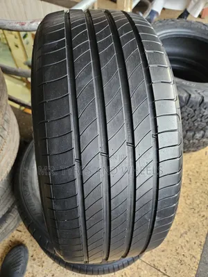 215 50 R17 Michelin Tire 4rm Japan but It Is Only One Piece.