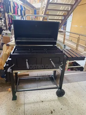Sophia William Extra-large, Heavy-duty Charcoal Bbq Grill.