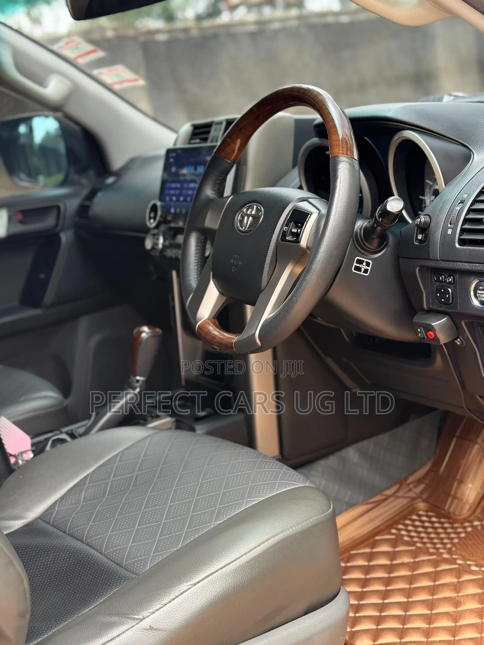 Toyota Land Cruiser Prado 2.7 i 2012 Silver