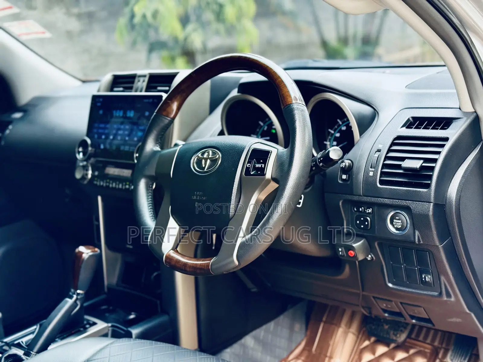Toyota Land Cruiser Prado 2.7 i 2012 Silver