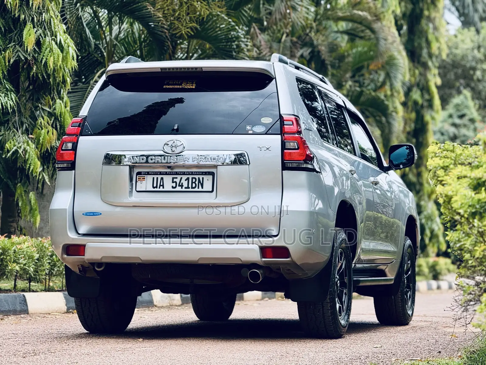 Toyota Land Cruiser Prado 2.7 i 2012 Silver