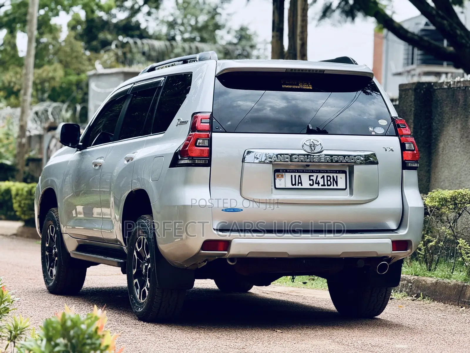 Toyota Land Cruiser Prado 2.7 i 2012 Silver